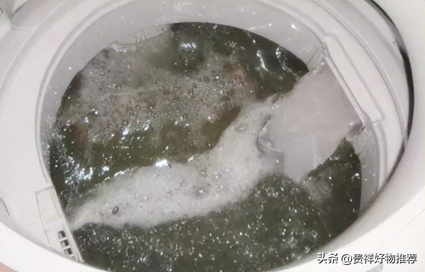 波轮洗衣机怎么清洗污垢-2