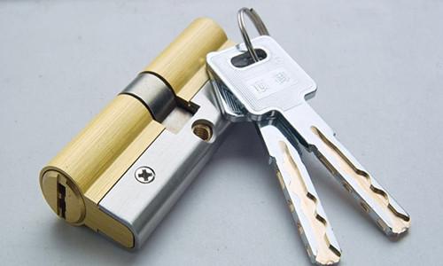 换防盗门锁芯需要注意什么？-2