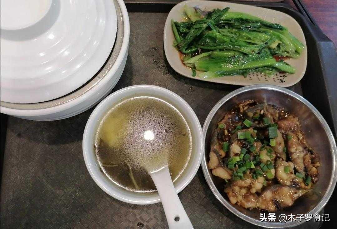 眉豆和什么煲汤最好吃（眉豆汤的做法教程）-4