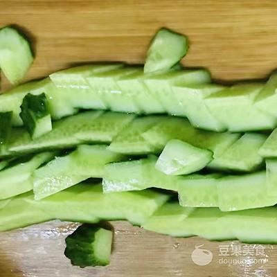 凉拌海蜇头的家常做法（凉拌海蜇头怎样做好吃）-4