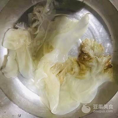 凉拌海蜇头的家常做法（凉拌海蜇头怎样做好吃）-5