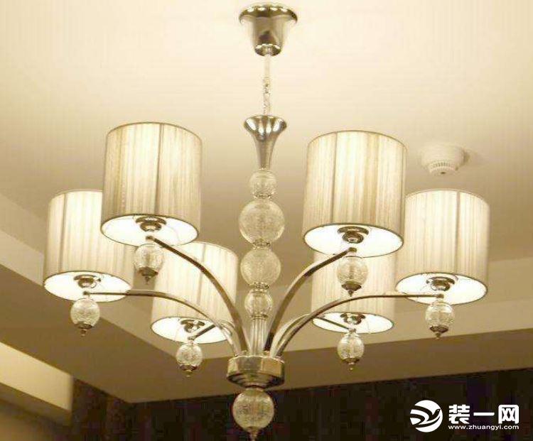 一个水晶灯安装费多少钱 吊灯安装方法步骤-3