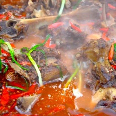 牛骨头红烧怎么做好吃又简单（牛骨怎样红烧好吃）-8