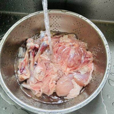 咖喱鸡腿肉土豆的做法-2