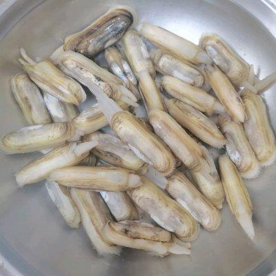 爆炒蛏子肉的家常做法（火爆蛏子的做法分享）-2