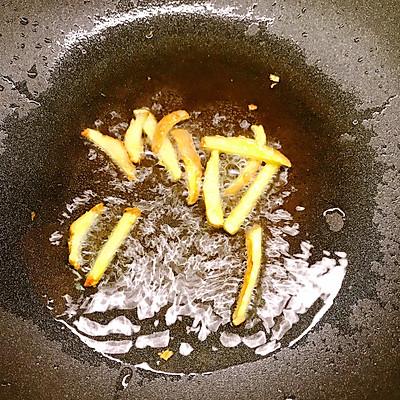韭黄炒肉最正宗的做法（韭黄炒肉丝怎么炒）-12