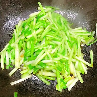 韭黄炒肉最正宗的做法（韭黄炒肉丝怎么炒）-20