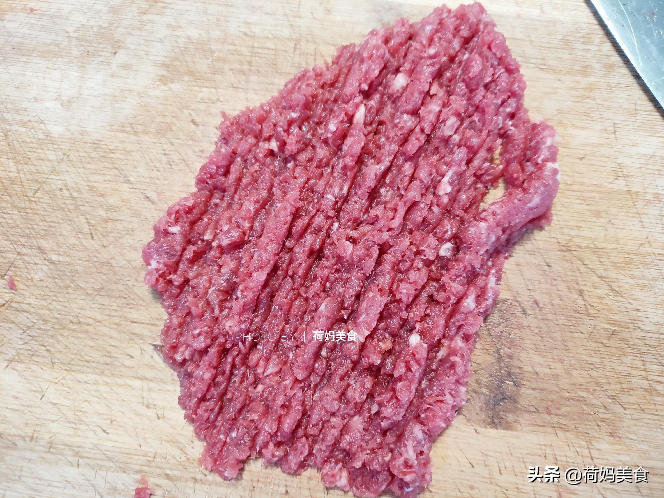牛肉抄手馅怎么做才嫩（牛肉抄手馅做法教程）-3