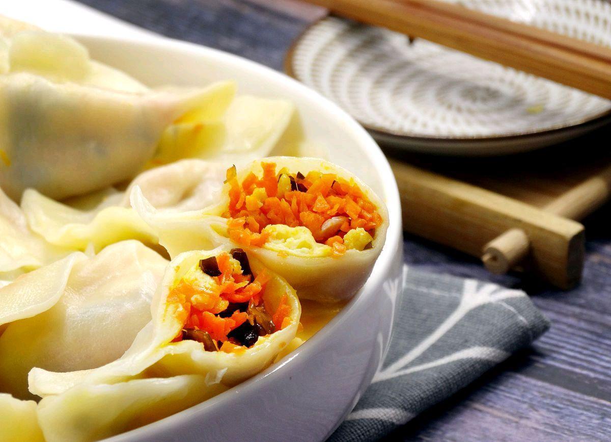速冻饺子是不是飘起来就熟了 水饺熟了怎么看-1