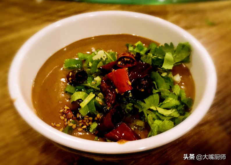 吃火锅芝麻酱怎么调好吃又简单-1