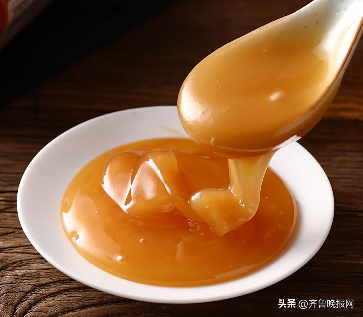 蜂蜜真假用水一冲就知道（鉴别椴树蜜真假的最简单方法）-7