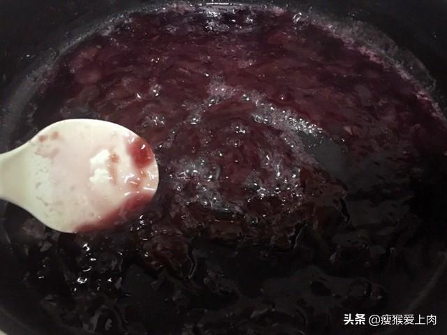 葡萄酱的家庭制作方法（草莓酱怎么做好吃又简单）-13