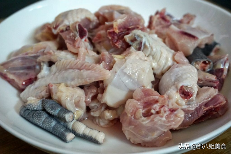怎样炖鸡肉又烂又嫩又好吃（家常炖鸡的正确方法）-4