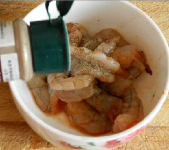 虾皮和蓝莓可以一起吃吗 蓝莓虾仁沙拉怎么做-3