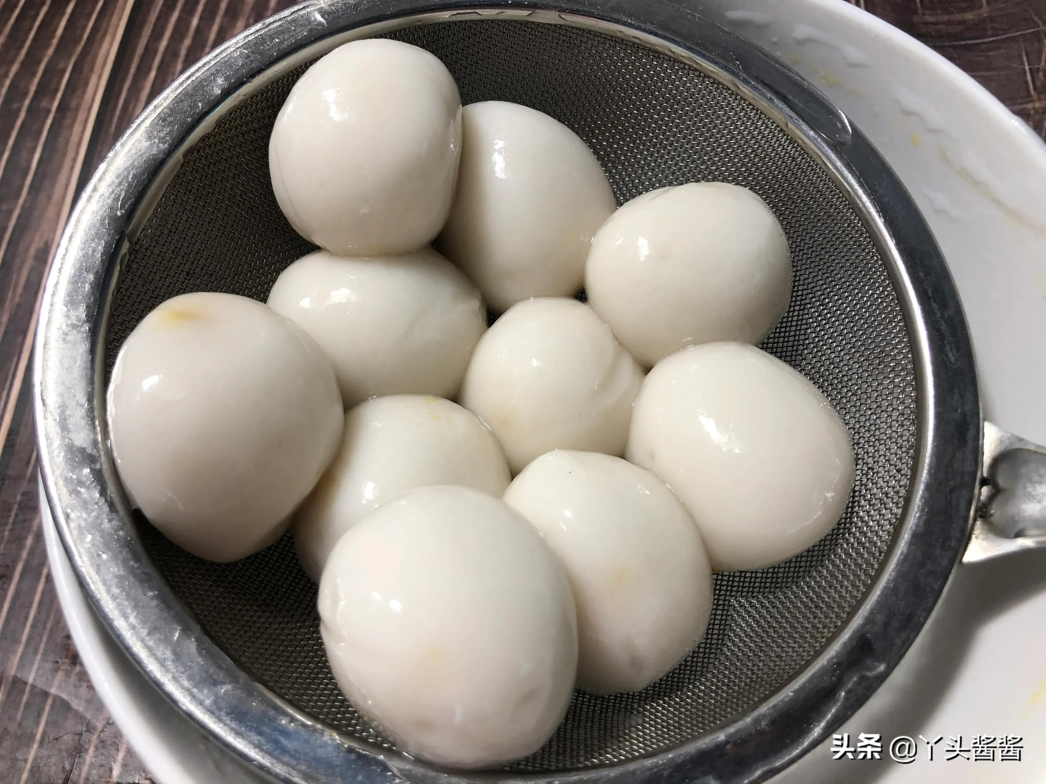 冰冻汤圆应该怎么煮才不会破（自制汤圆冷冻不开裂的办法）-5