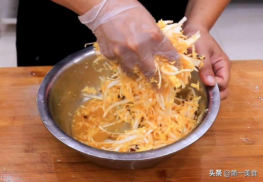 娃娃菜可以生吃吗凉拌（饭店凉拌娃娃菜的做法酸甜）-8