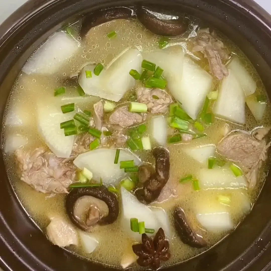 鸭肉与什么搭配煲汤最好（新鲜鸭子怎么炖汤好吃）-7