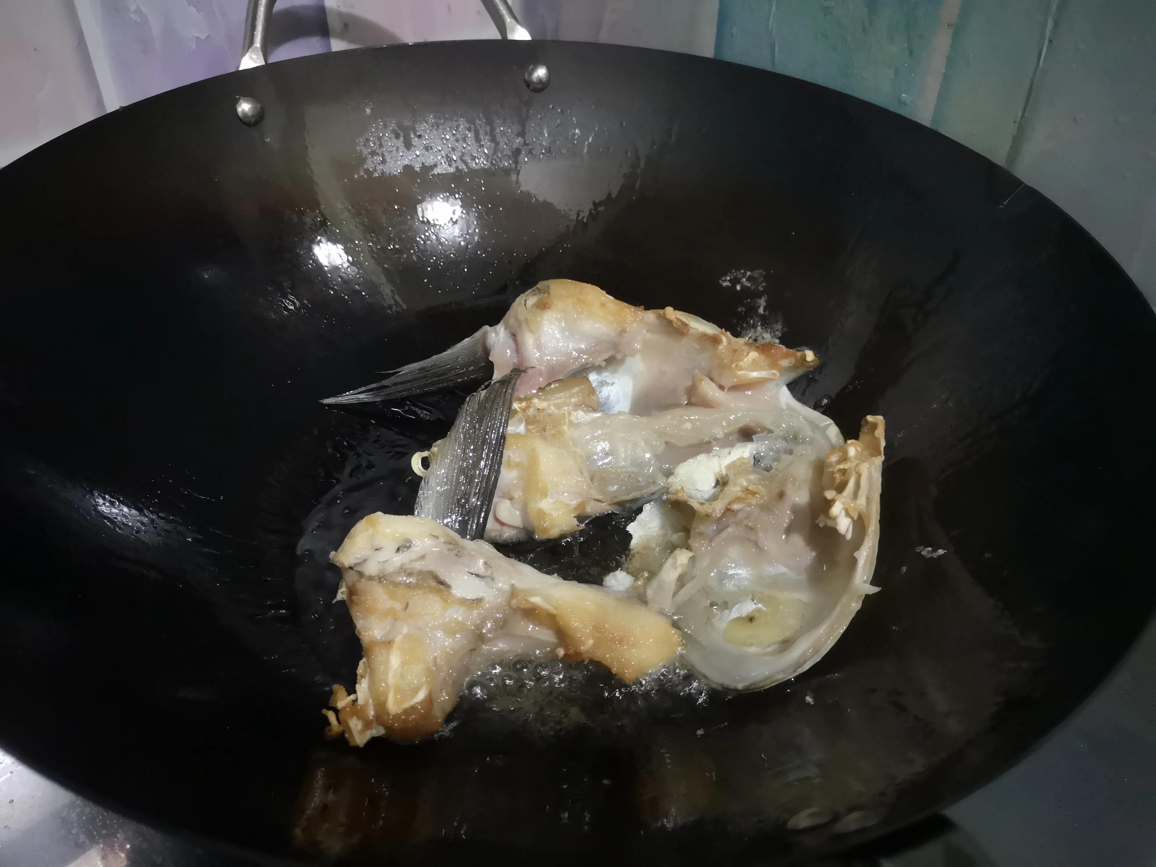 红烧鱼头的做法简单又好吃_正宗的红烧鱼头的做法教程-4