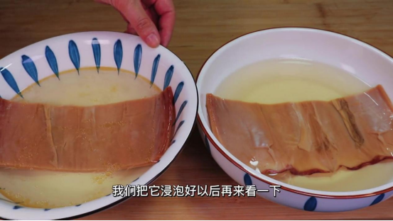 干鱿鱼怎样泡发多少时间 泡发干鱿鱼的正确方法-4