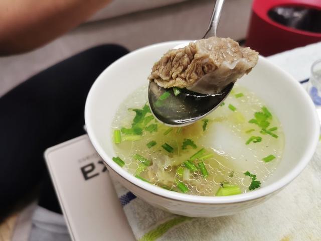 清汤羊肉的做法及配料（家常版清汤羊肉的做法窍门）-2