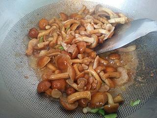 滑子蘑菇的做法大全集（滑子蘑菇用焯水吗）-8