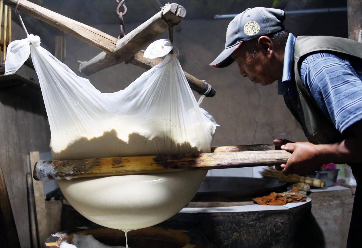 豆腐是怎么制作出来的（十斤豆腐需要多少黄豆）-7