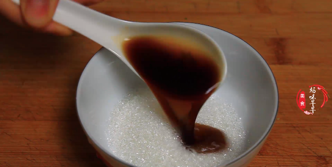 番茄酱排骨红烧的做法窍门-5