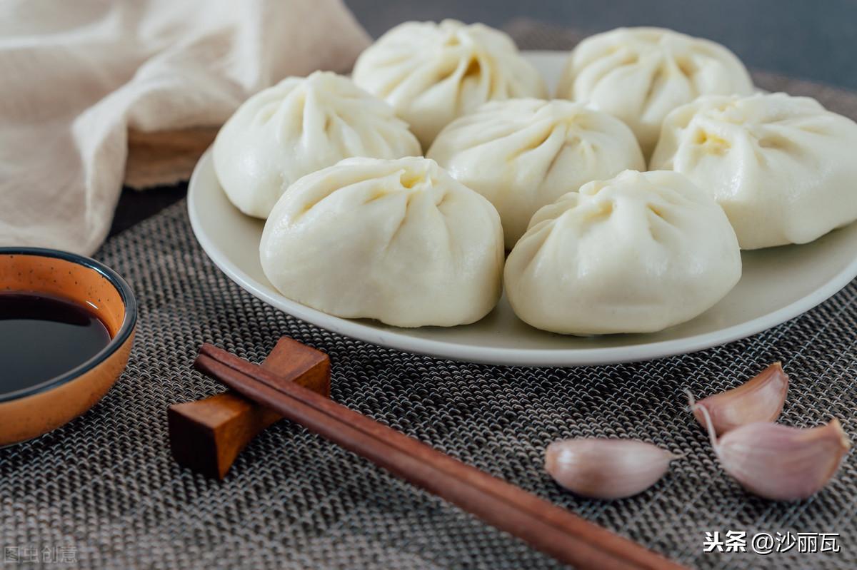 包子是蒸熟后冷冻还是直接冷冻（熟的冻包子蒸多久）-1