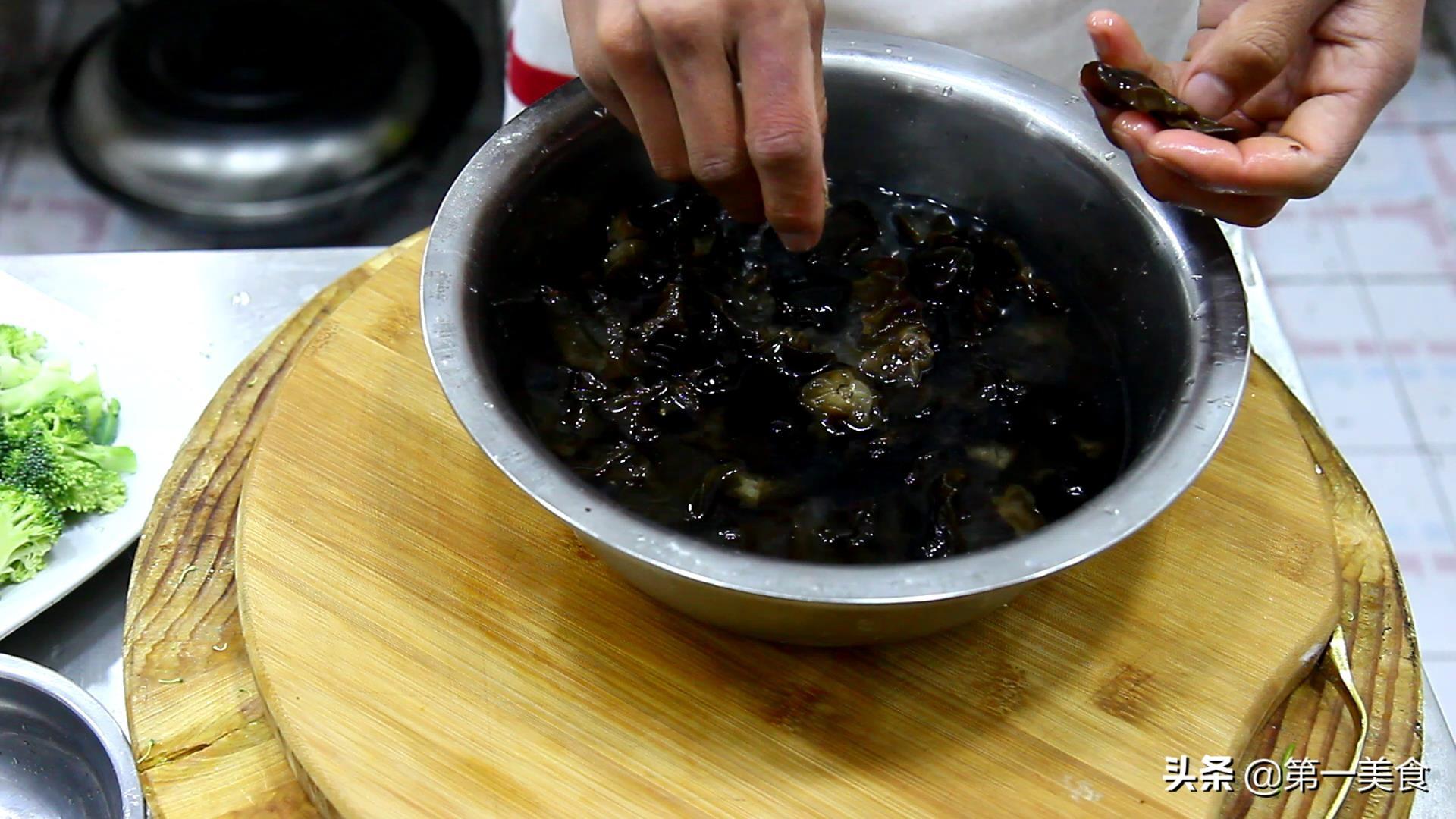 西兰花怎么做才好吃又简单-3