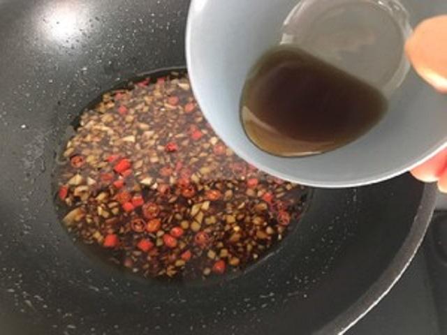 毛豆怎么做好吃水煮家常简单（凉拌毛豆如何做）-6