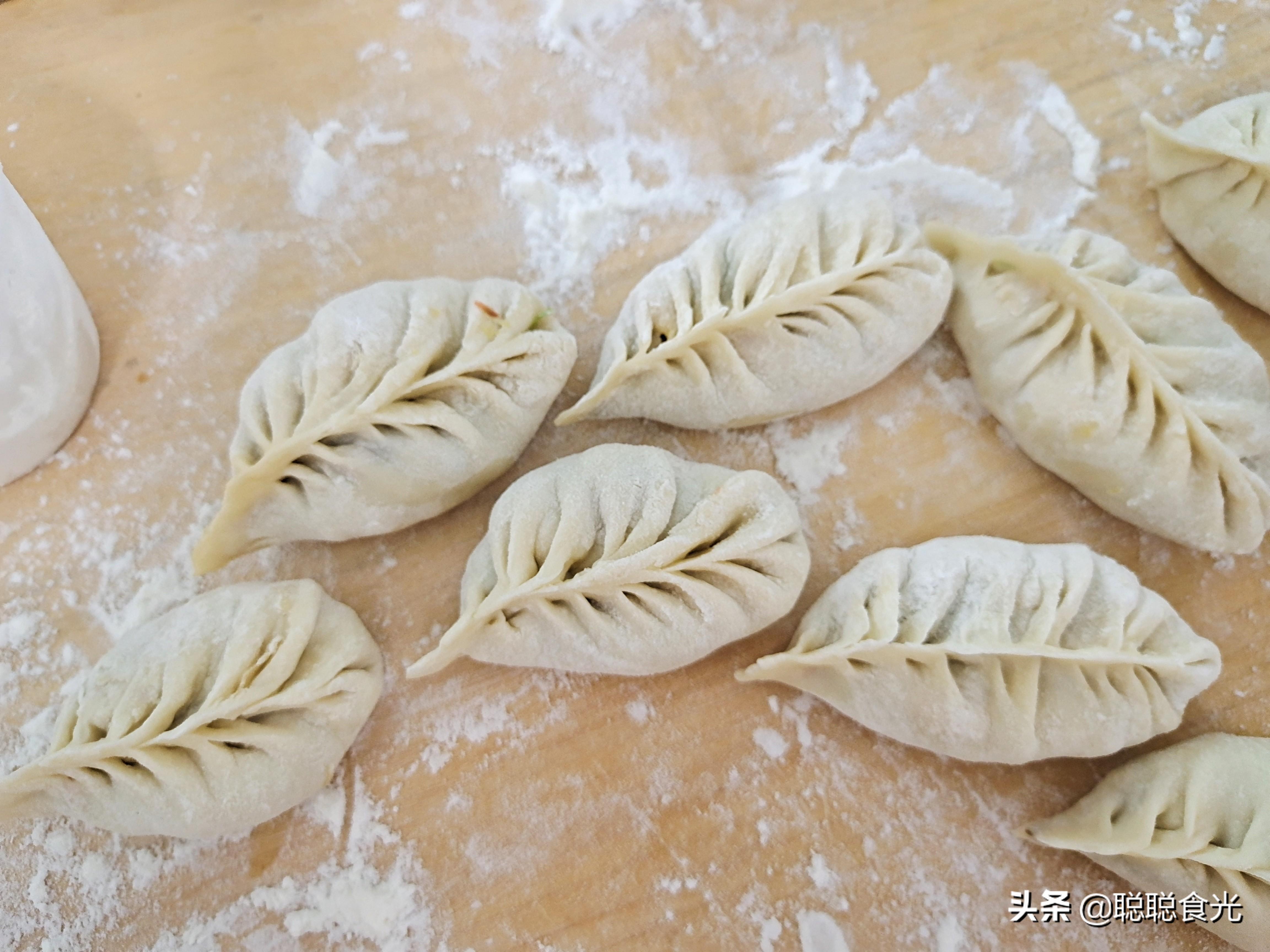 西葫芦饺子馅怎么调不出水-14