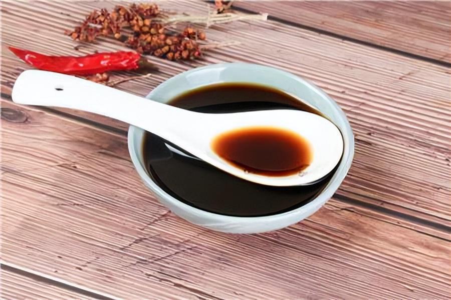 味极鲜是生抽还是老抽（吃酱油的好处和坏处）-9