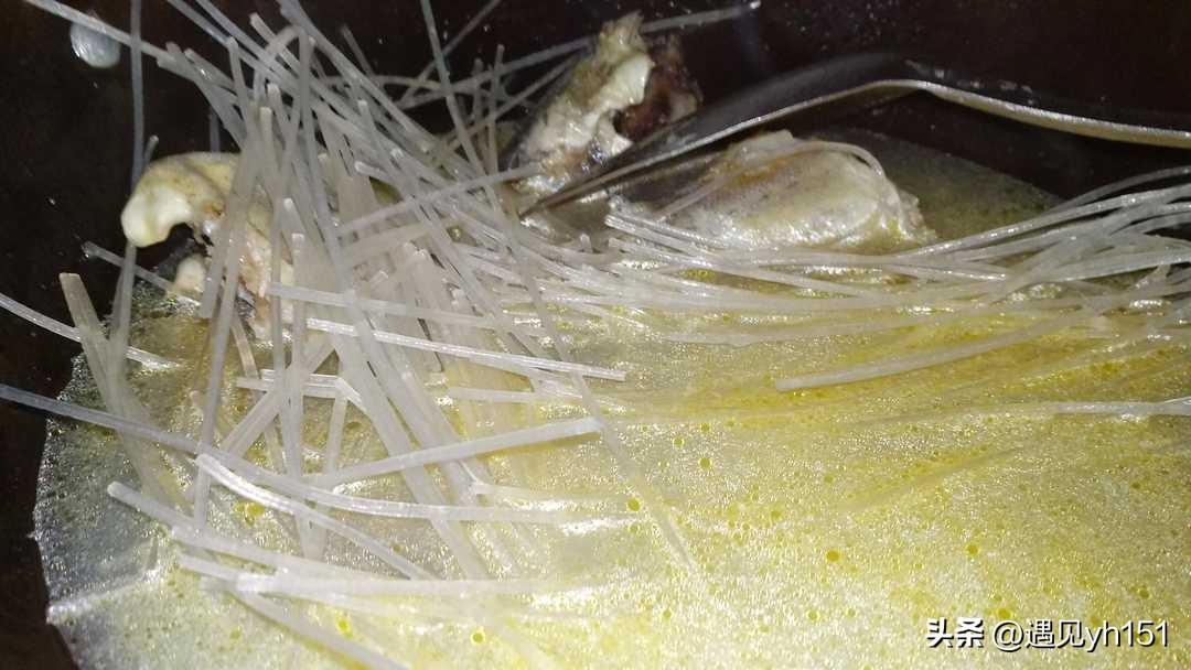 鳕鱼的做法简单又好吃（鳕鱼和什么搭配最好）-3