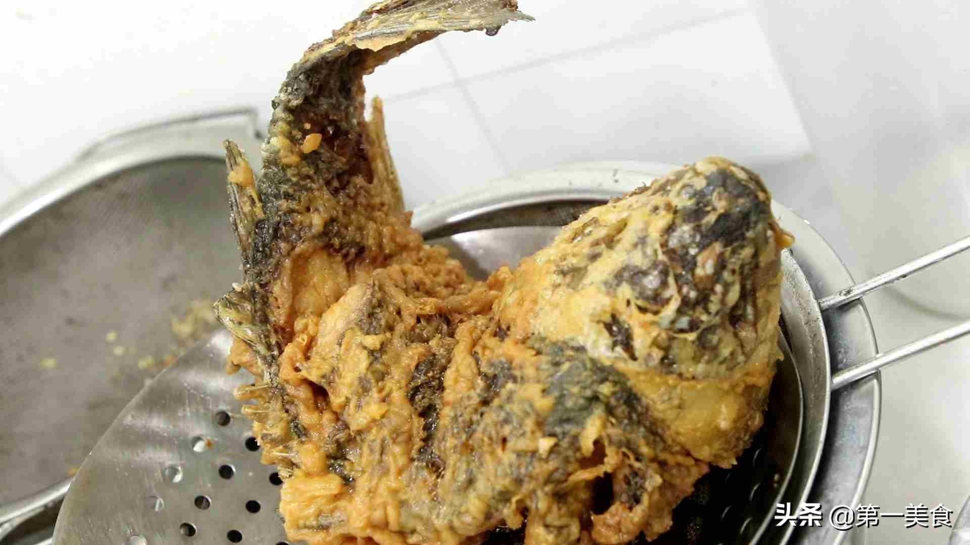 糖醋鱼的家常做法单（正宗的糖醋汁怎么做）-8