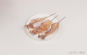 干鱿鱼家常做法怎么做好吃_干鱿鱼没有烤箱如何烤-2