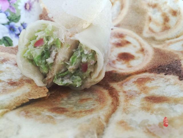 圆白菜饺子馅做法大全，圆白菜做馅焯水还是用盐撒-1