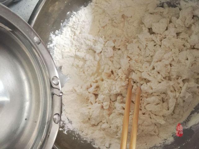 圆白菜饺子馅做法大全，圆白菜做馅焯水还是用盐撒-4