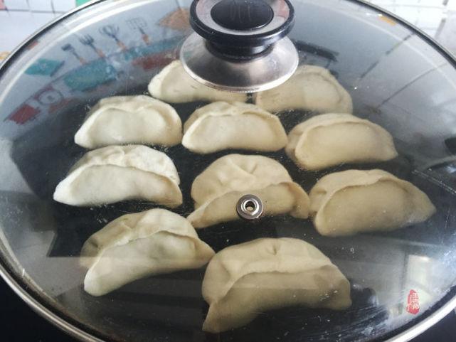 圆白菜饺子馅做法大全，圆白菜做馅焯水还是用盐撒-14