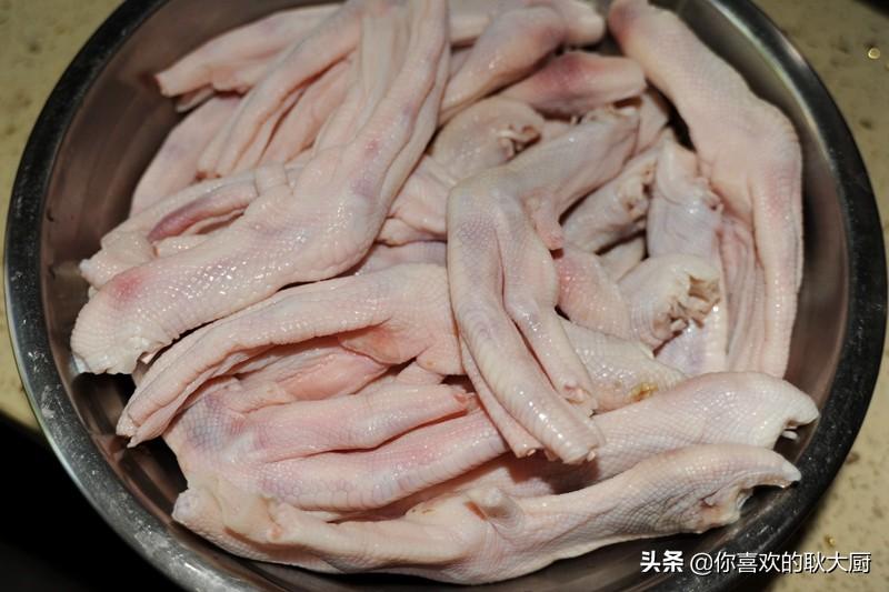 柠檬鸭爪的做法和配料_泡柠檬鸭爪的制作方法-3