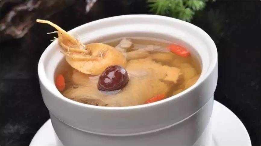 天麻炖鸽子好还是炖鸡好一些（饭店鸽子汤的做法）-3