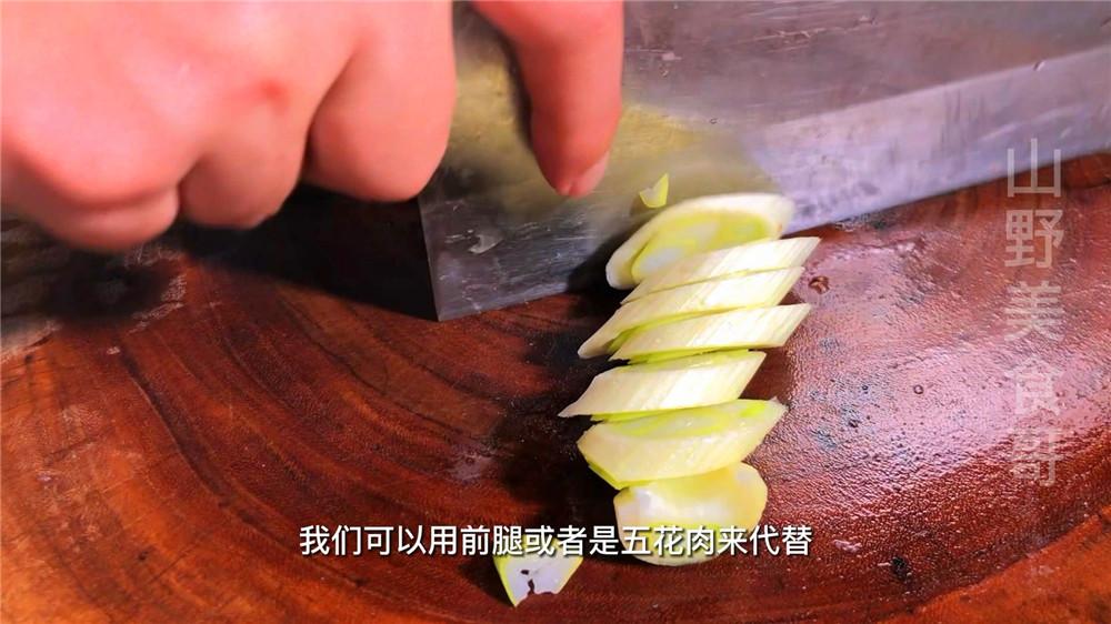 叉烧肉怎么腌制最好吃 叉烧肉正宗的做法及配料-3