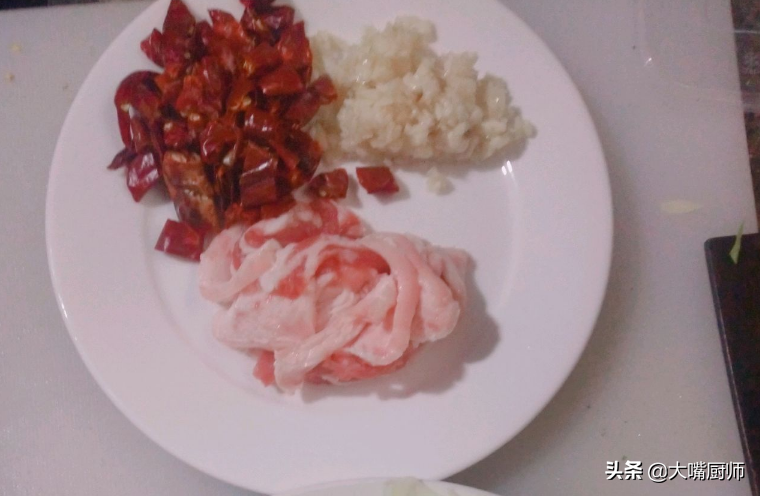 酸包菜怎么做又脆又好吃 怎样腌制酸包菜好吃不烂？-4