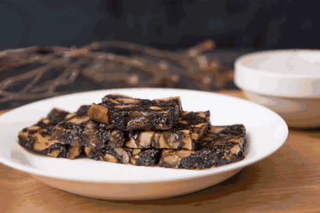 阿胶糕的做法最佳配方（自己在家制作阿胶糕的方法）-2
