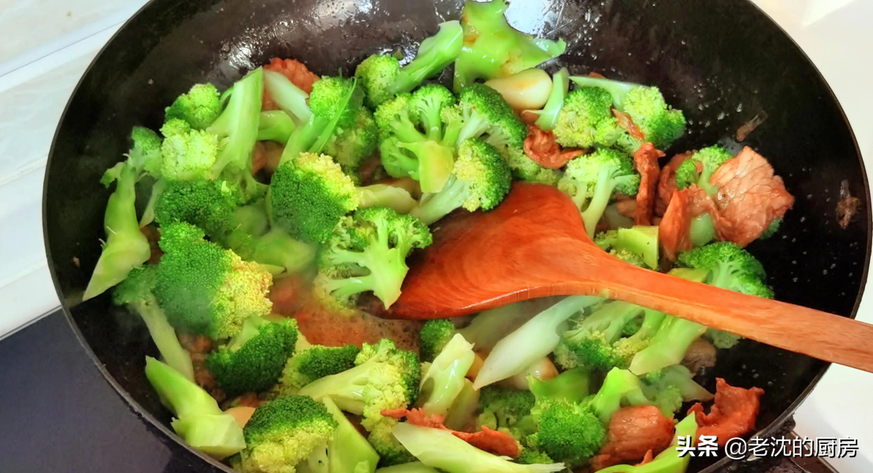 肉炒西兰花怎么炒才好吃 西兰花的最佳做法-13