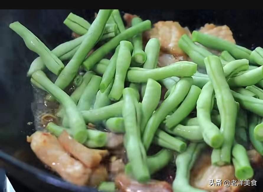 豆角焖面怎样做（豆角焖面怎么做简单又好吃）-6