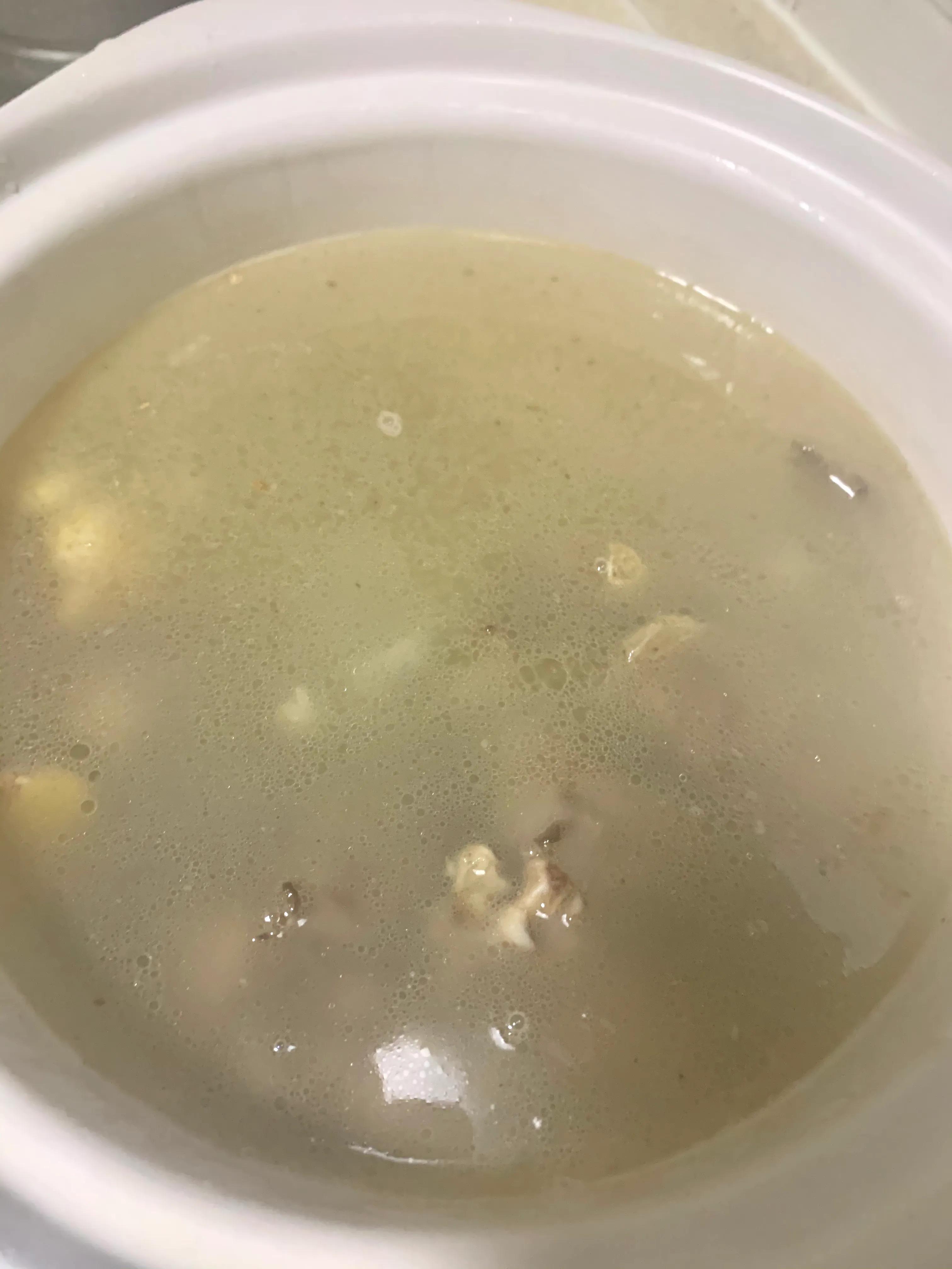 大鹅怎么炖才好吃大鹅炖酸菜_酸菜老鹅汤的做法大全-7