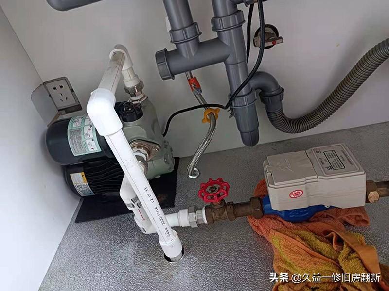 下水管道周围一圈漏水是什么原因？-2