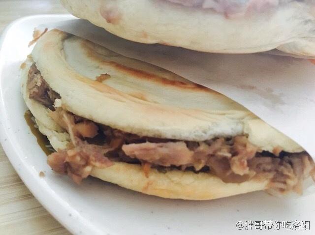 潼关肉夹馍哪家最正宗（洛阳哪家肉夹馍最好吃）-8