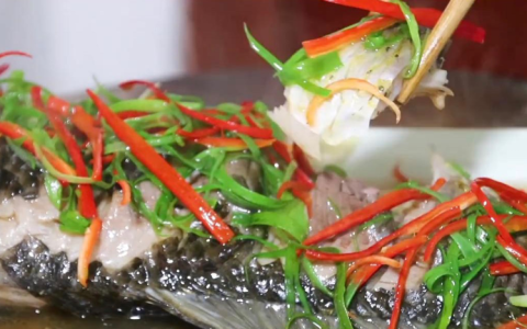 蒸鱼的做法简单又好吃 怎么样做清蒸鱼好吃？