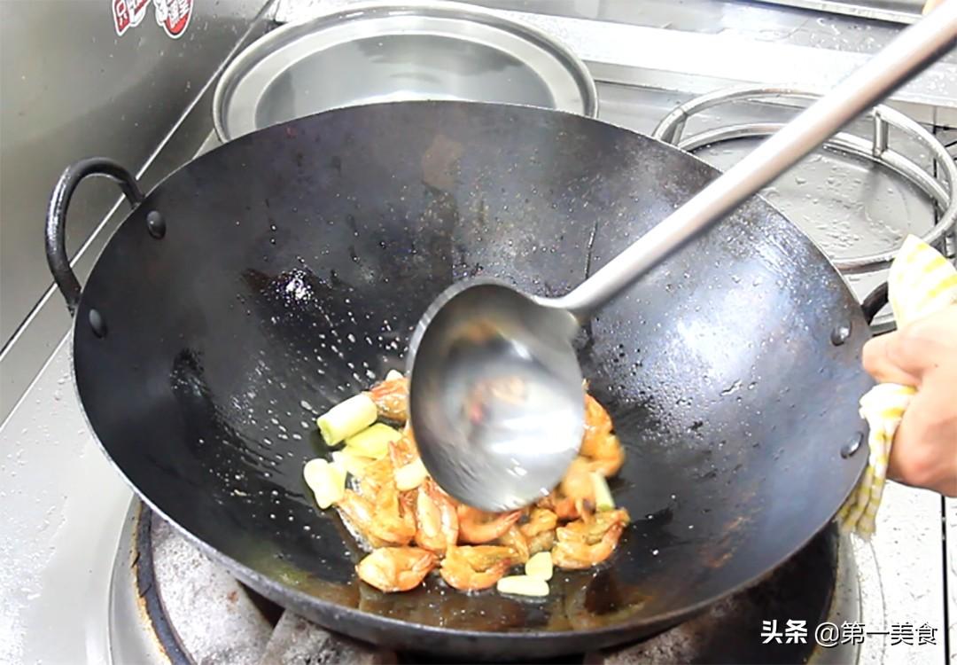 油焖大虾家庭制作方法 家常版油焖大虾怎么做？-8
